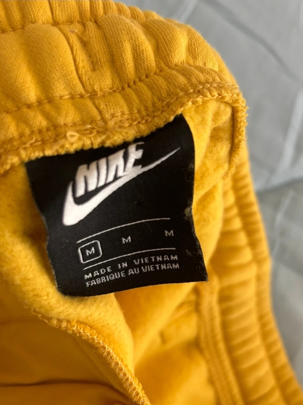 Nike Yellow Jogger Set - Picture 3 of 5